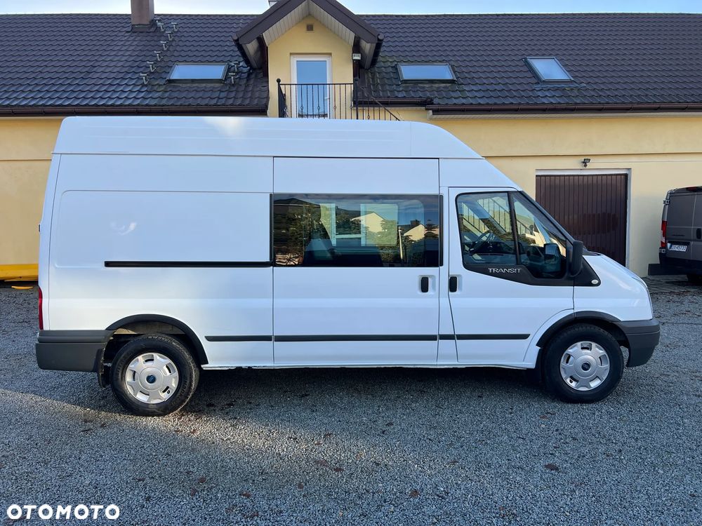 Ford Transit Furgon Brygadowy 6 os. 4x4 L3H3 2.4 TDCI 140KM 4x4 - 5
