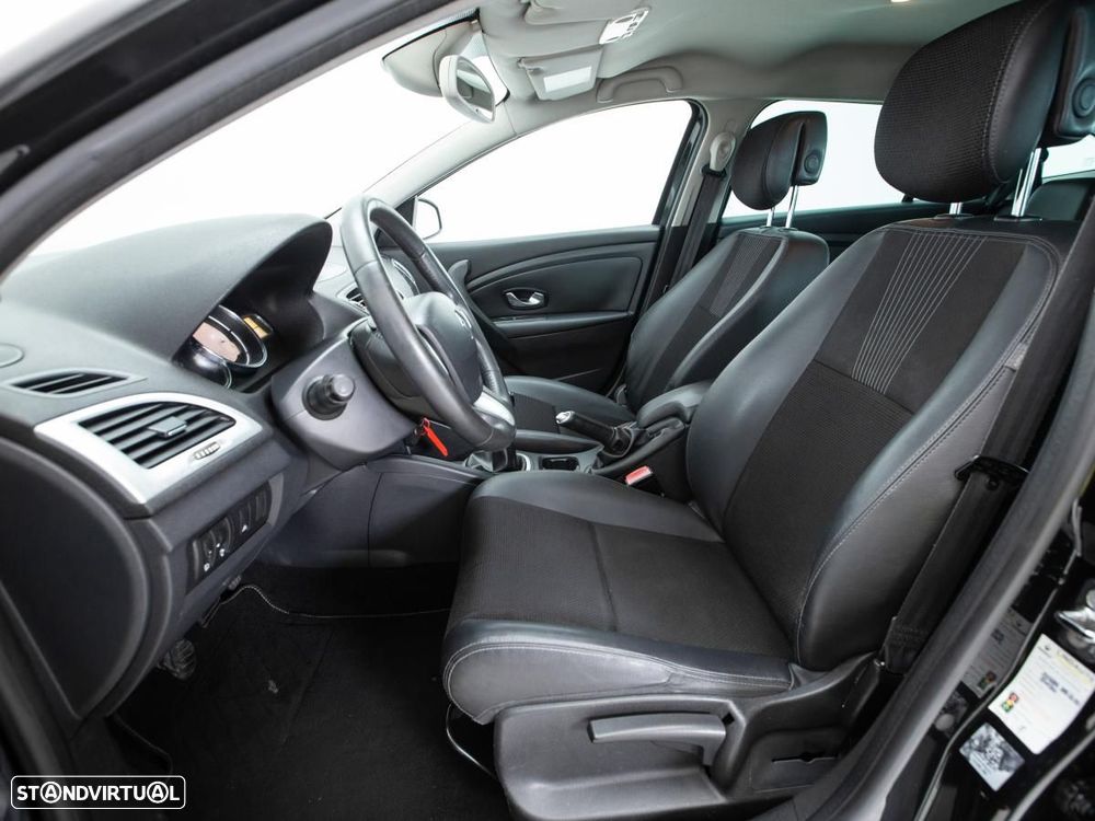 Renault Mégane Sport Tourer - 8