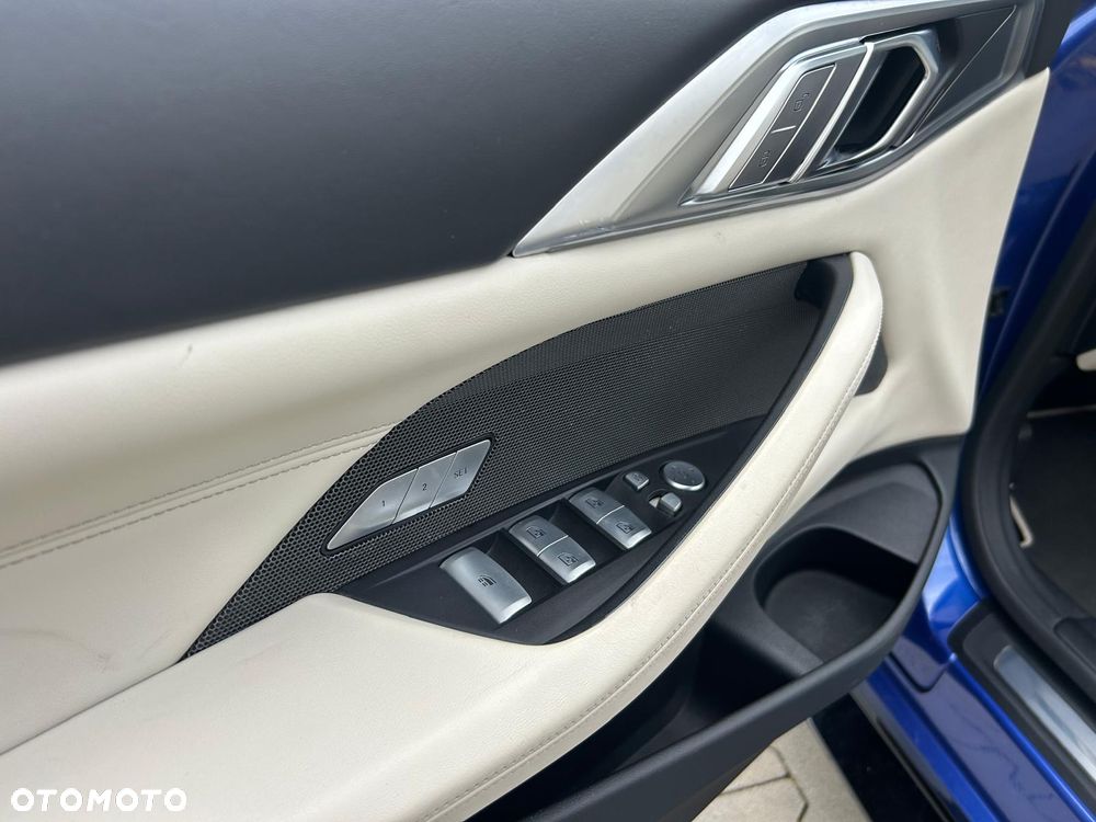 BMW M4 Competition M xDrive sport - 27