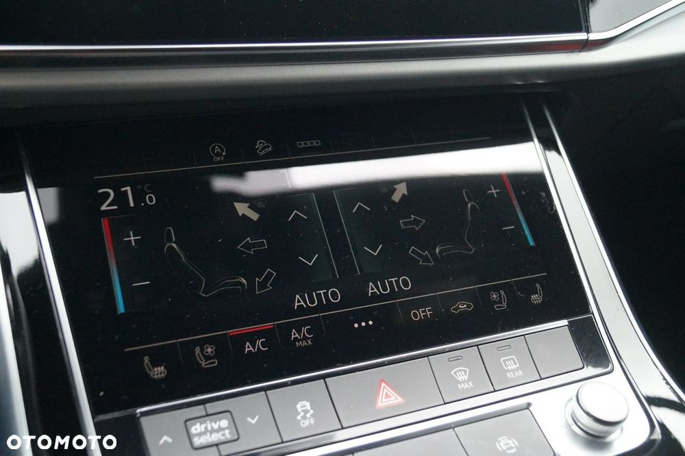 Audi Q7 - 32