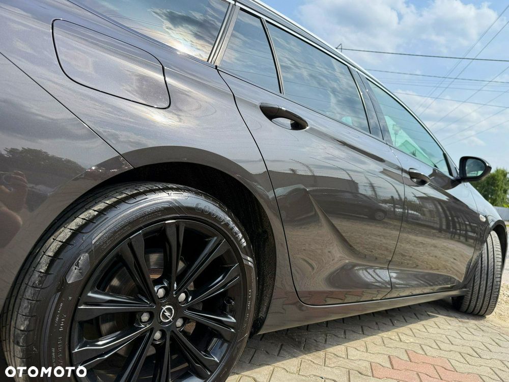 Opel Insignia 2.0 CDTI Business Elegance S&S - 38