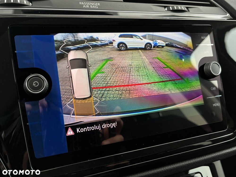 Volkswagen Touran - 39