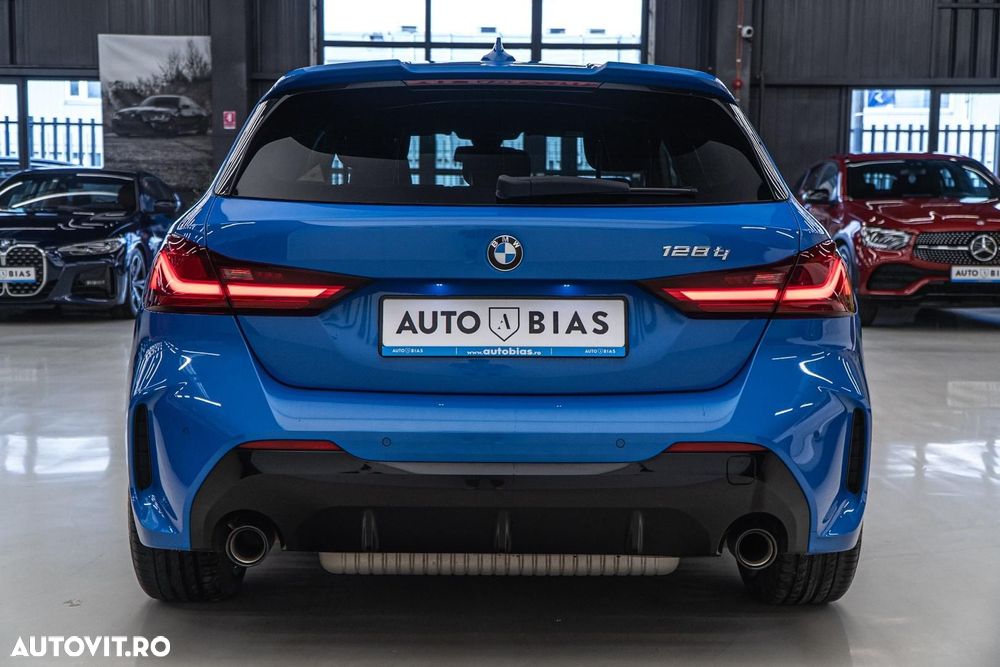 BMW Seria 1 128ti Aut. - 26