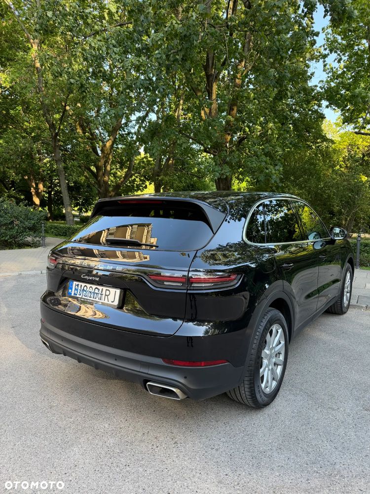 Porsche Cayenne Standard - 3