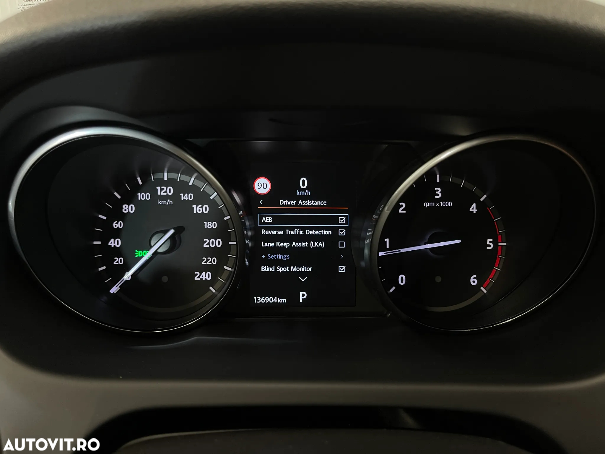 Land Rover Discovery Sport 2.0 l TD4 HSE Luxury Aut. - 39