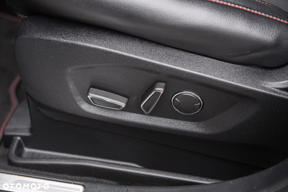 Ford Edge 2.0 EcoBlue Bi-Turbo 4x4 ST-LINE - 17