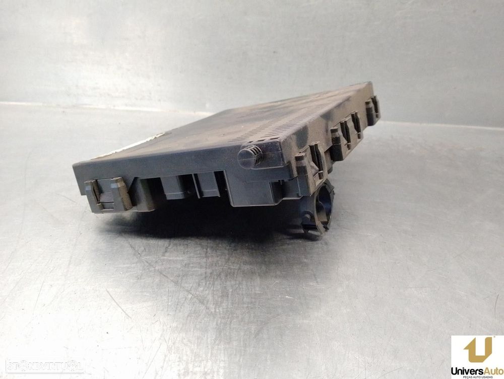 CAIXA RELÉS / FUSÍVEIS PEUGEOT 206 FASTBACK 1998 -9626460880 - 3