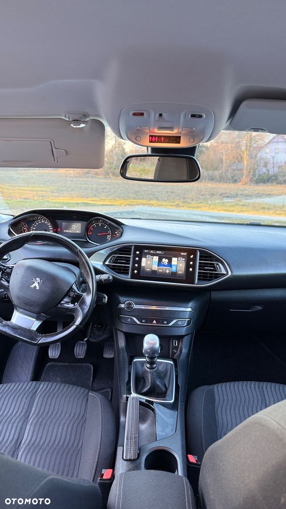 Peugeot 308 BlueHDi 120 Stop & Start Style - 9