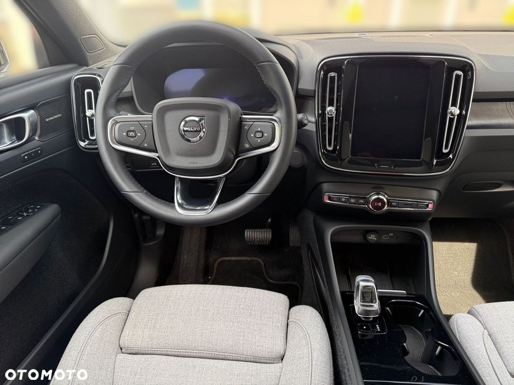 Volvo XC 40 - 15