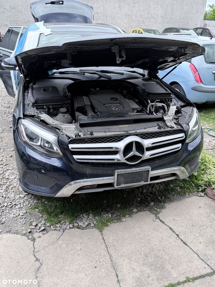 Mercedes-Benz GLC 300 4Matic 9G-TRONIC - 4
