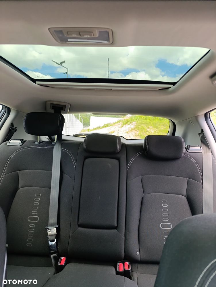 Kia Sportage 1.7 CRDI L 2WD - 9