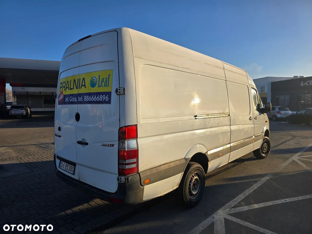Mercedes-Benz Sprinter - 6