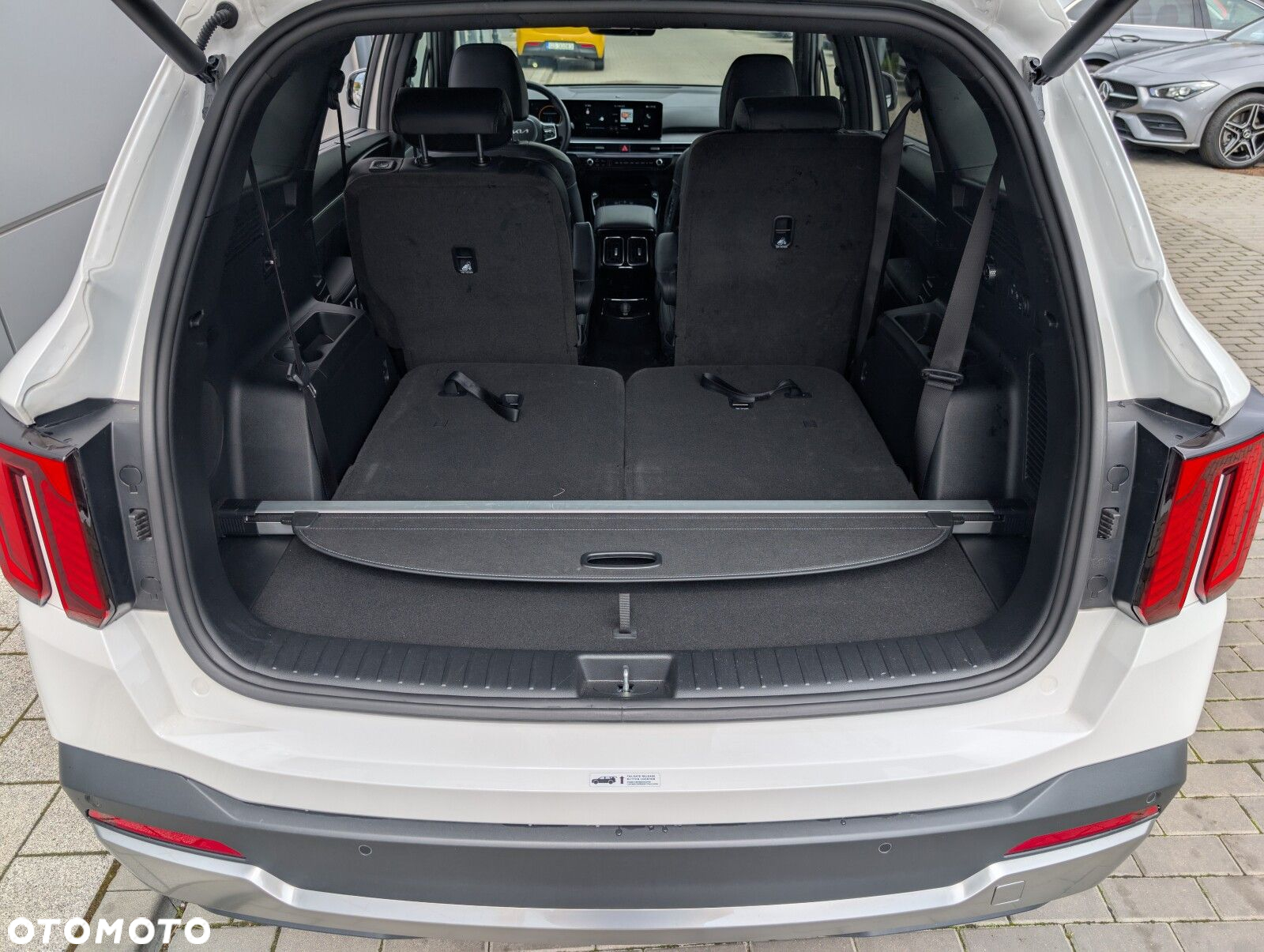 Kia Sorento - 27