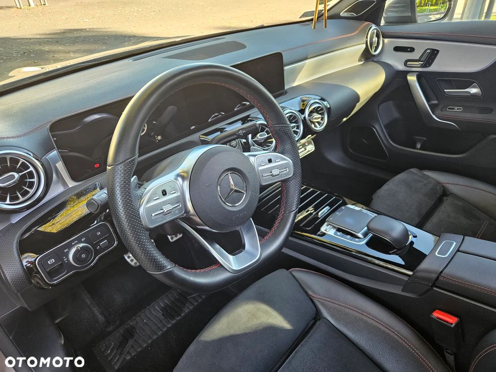 Mercedes-Benz CLA 220 AMG Line 7G-DCT - 10