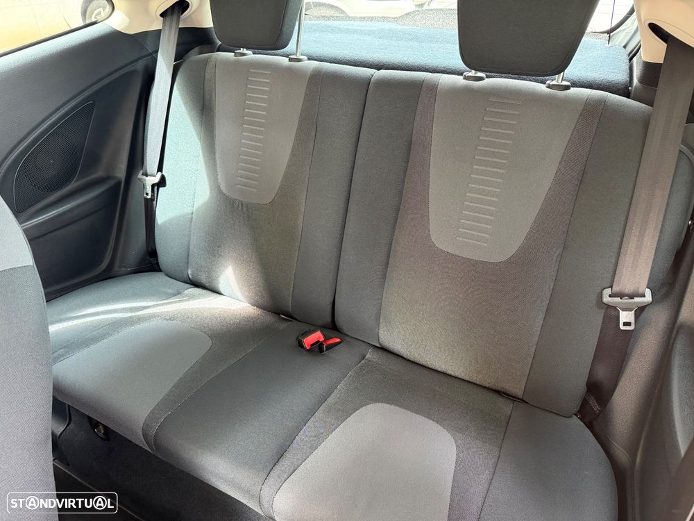 Ford KA 1.3 TDCi Titanium - 7