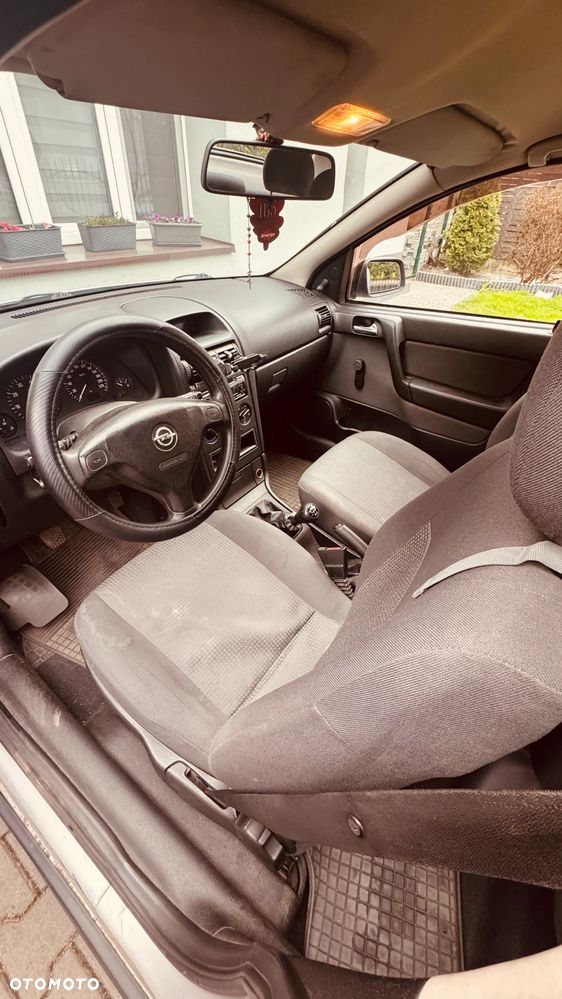 Opel Astra - 8