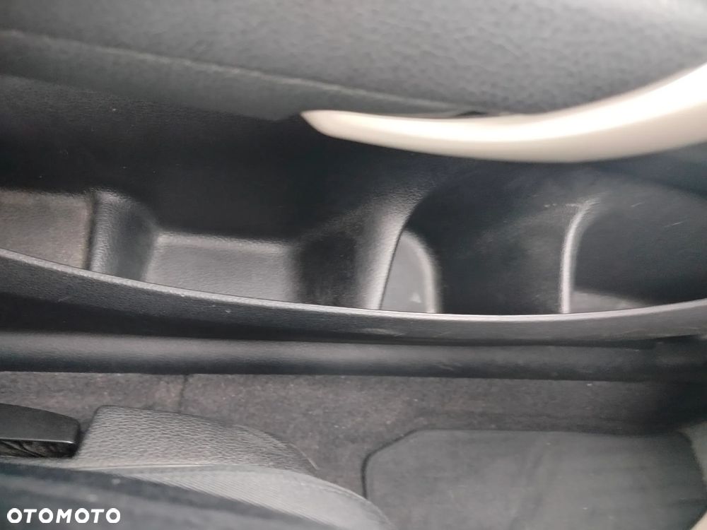 BMW Seria 1 - 20