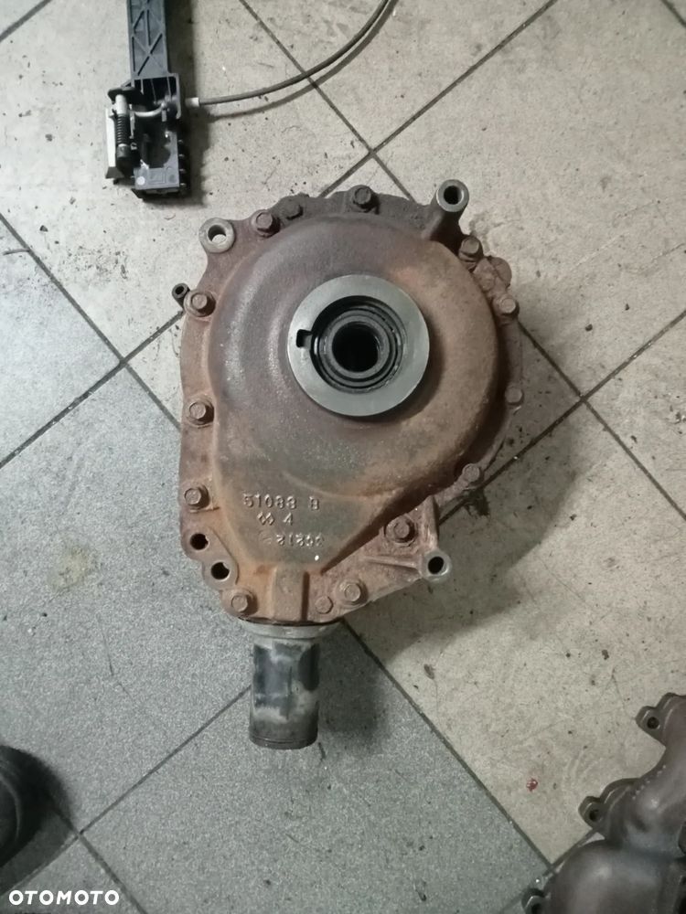 dyfer range rover 4.4 v 8 51083b