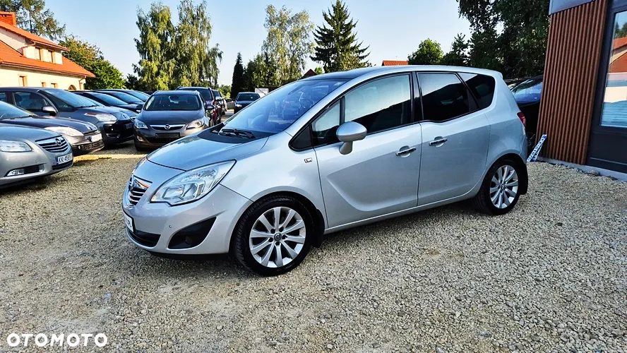 Opel Meriva 1.4 T Cosmo - 26