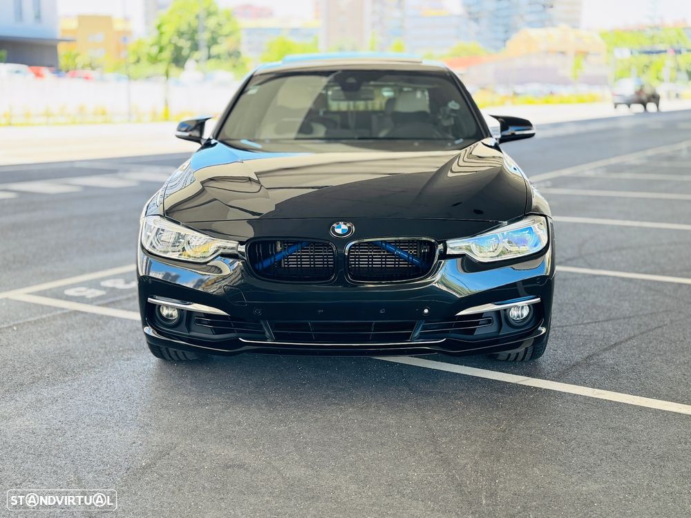 BMW 330 e iPerformance Line Luxury - 2