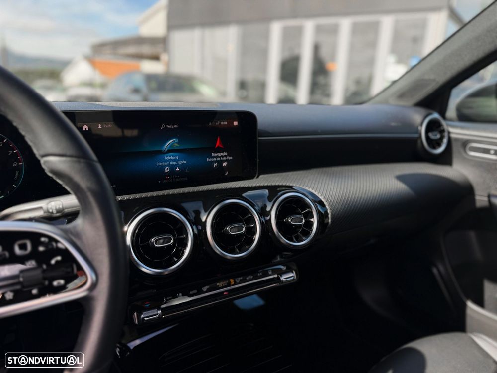 Mercedes-Benz A 250 e Style Plus - 18