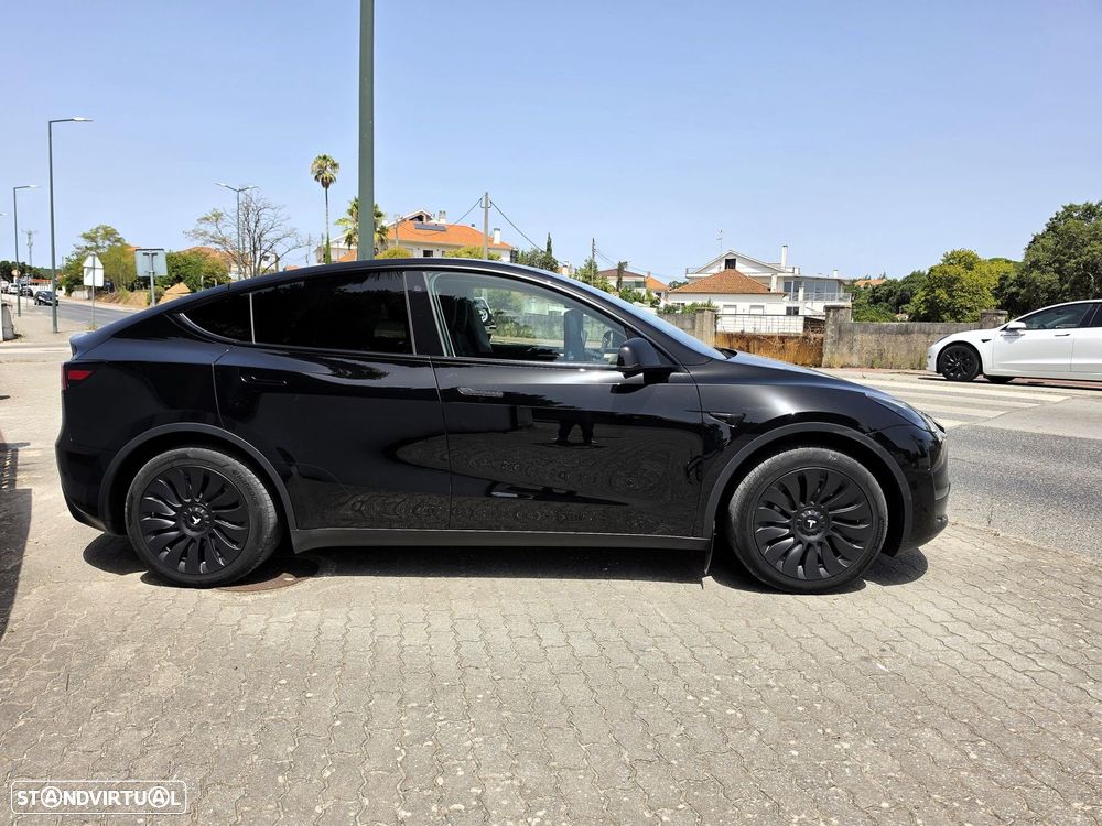 Tesla Model Y Long Range Dual Motor AWD - 7