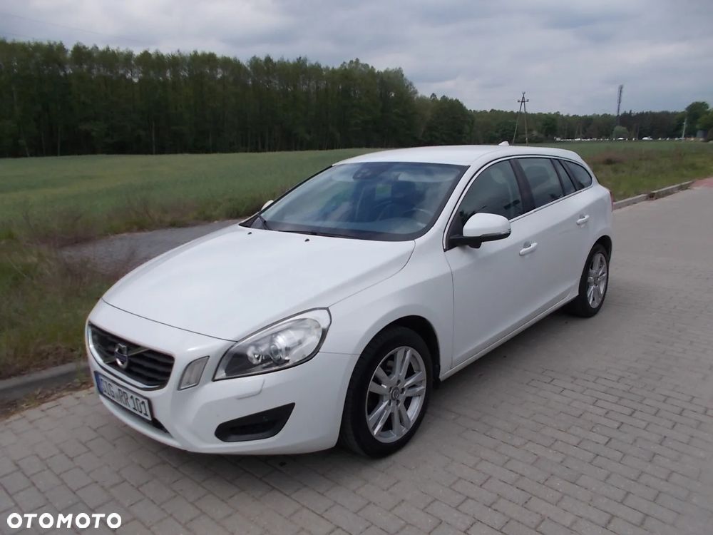 Volvo V60 D4 Edition - 1