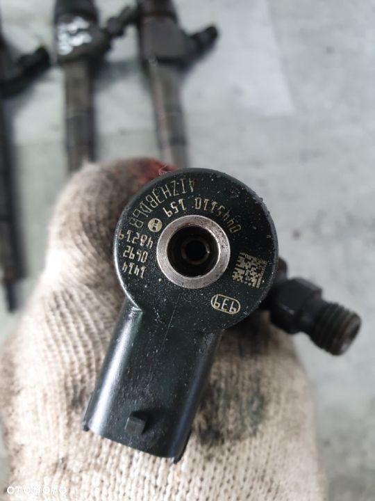 KOMPLET WTRYSKIWACZY VECTRA C 1,9CDTI 0445110154 - 6