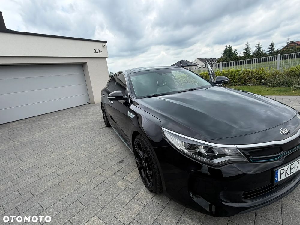 Kia Optima - 8