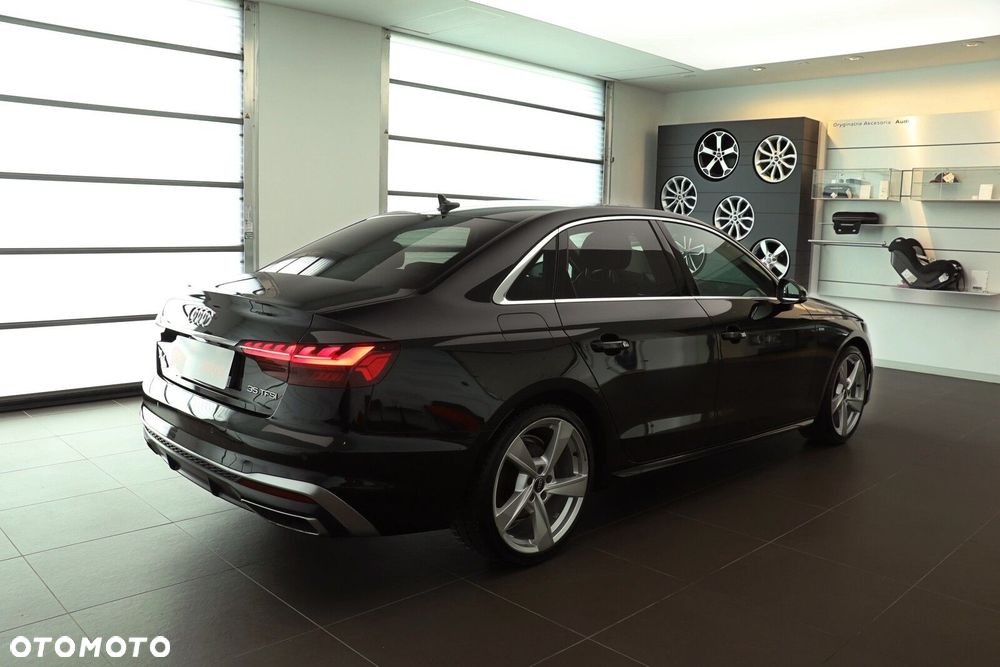 Audi A4 Limousine - 7