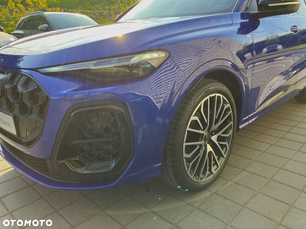 Audi Q5 Sportback - 6