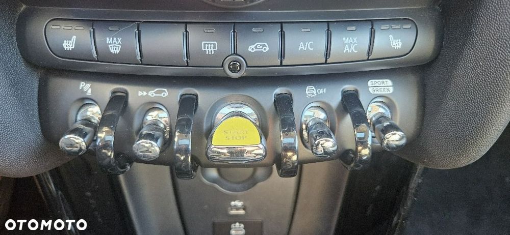 MINI Cooper - 16
