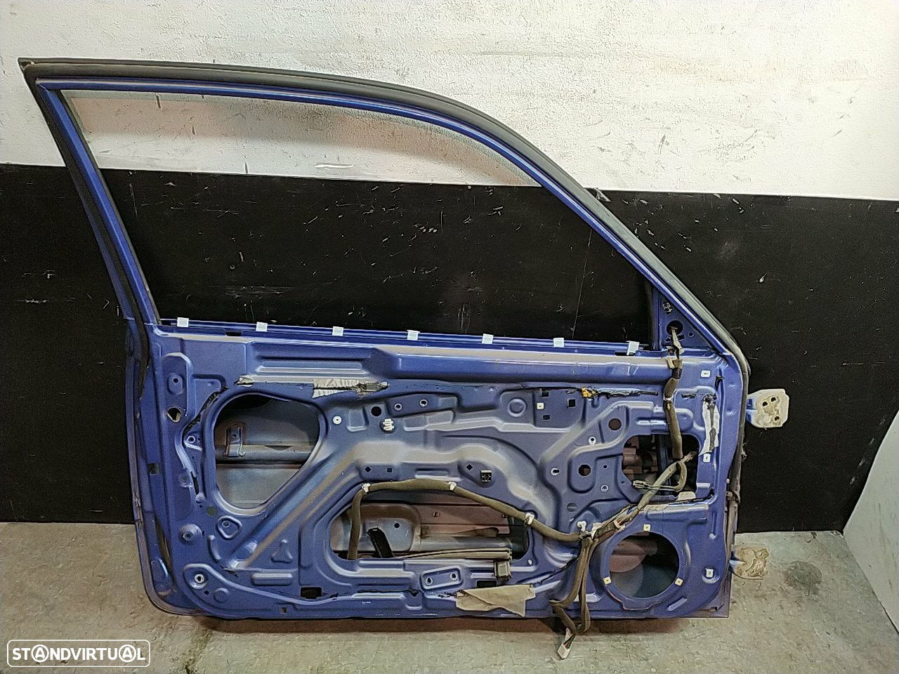 Porta Frente Esquerda Hyundai Accent Ii Três Volumes (Lc) - 3
