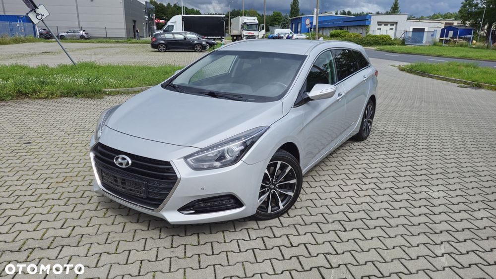 Hyundai i40 Kombi 1.7 CRDi Premium - 12