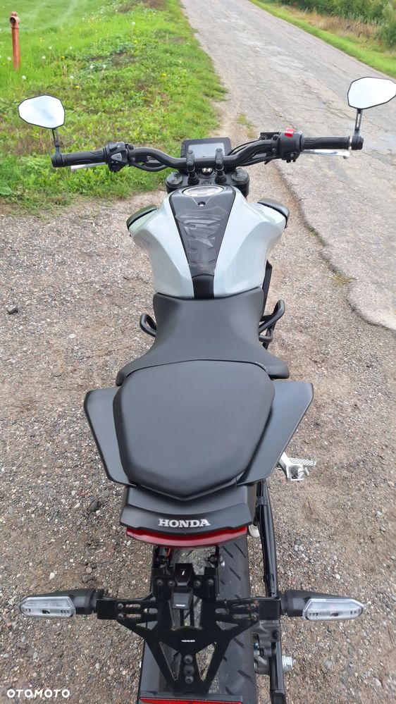 Honda CB - 25