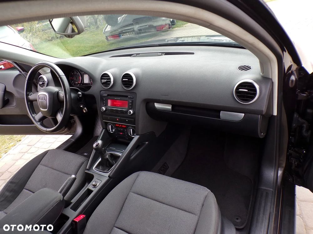 Audi A3 Sportback 1.9 TDI Ambition - 16