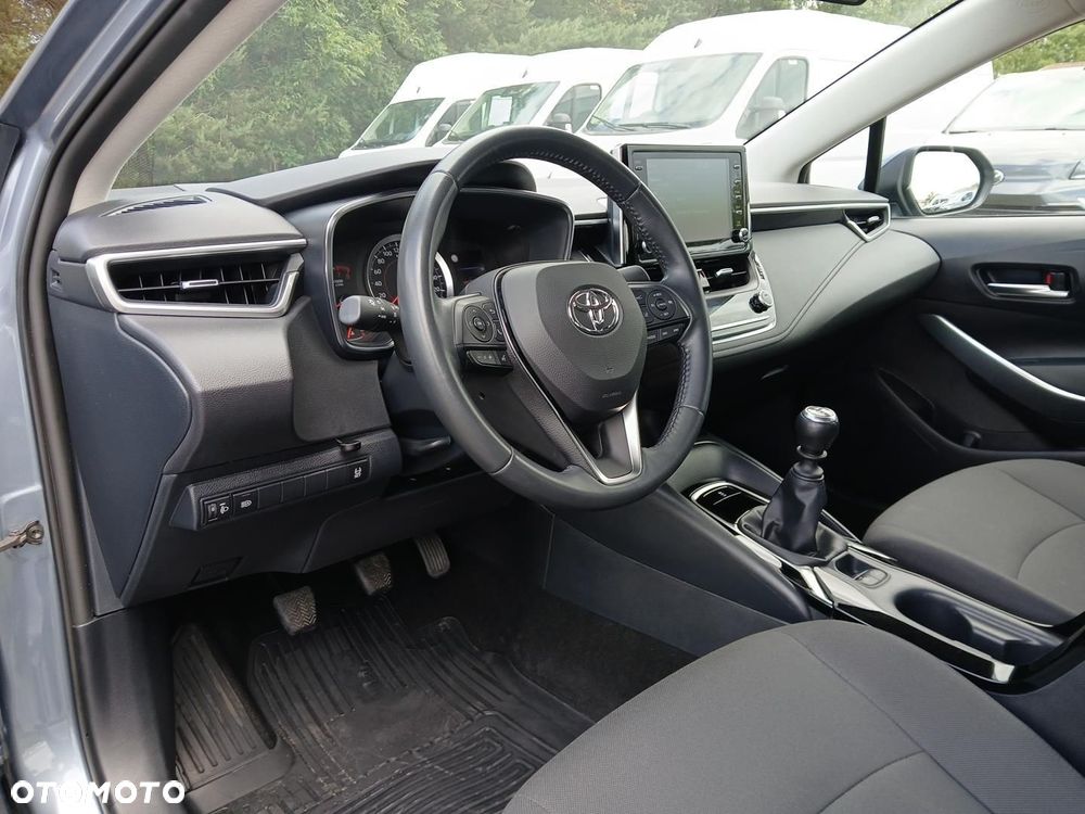 Toyota Corolla - 15