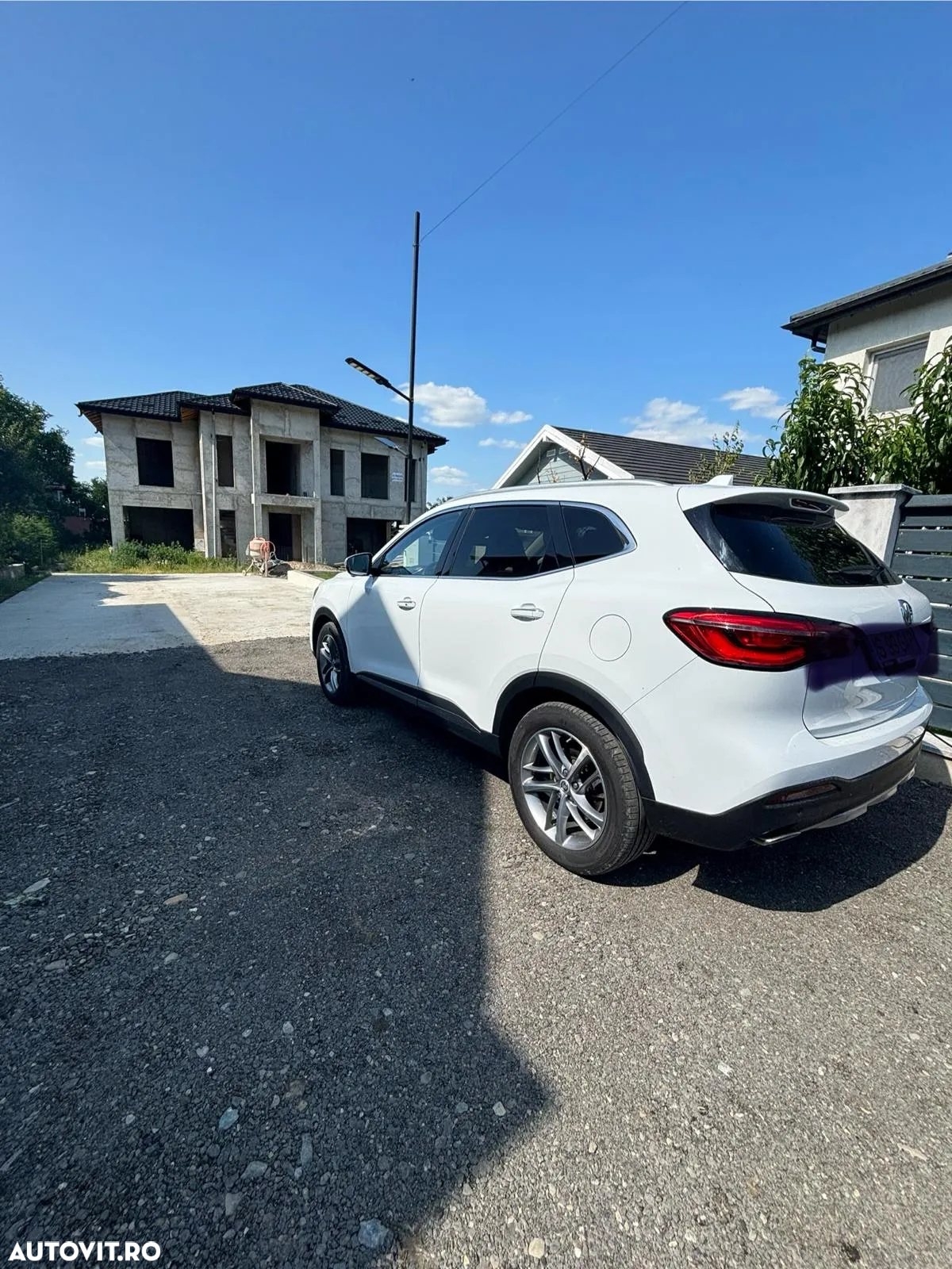 MG EHS 1.5T-GDI PHEV Luxury - 13
