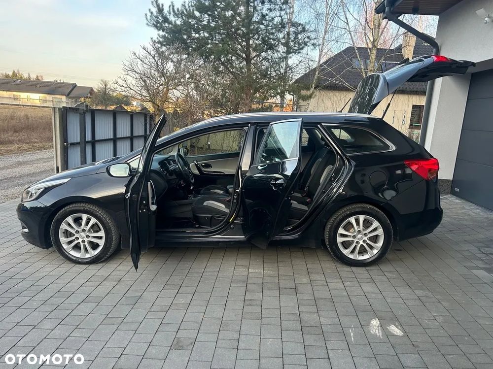 Kia Ceed 1.6 GDI DCT Spirit - 13