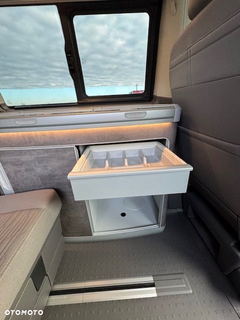 Volkswagen T6.1 CALIFORNIA OCEAN - 26