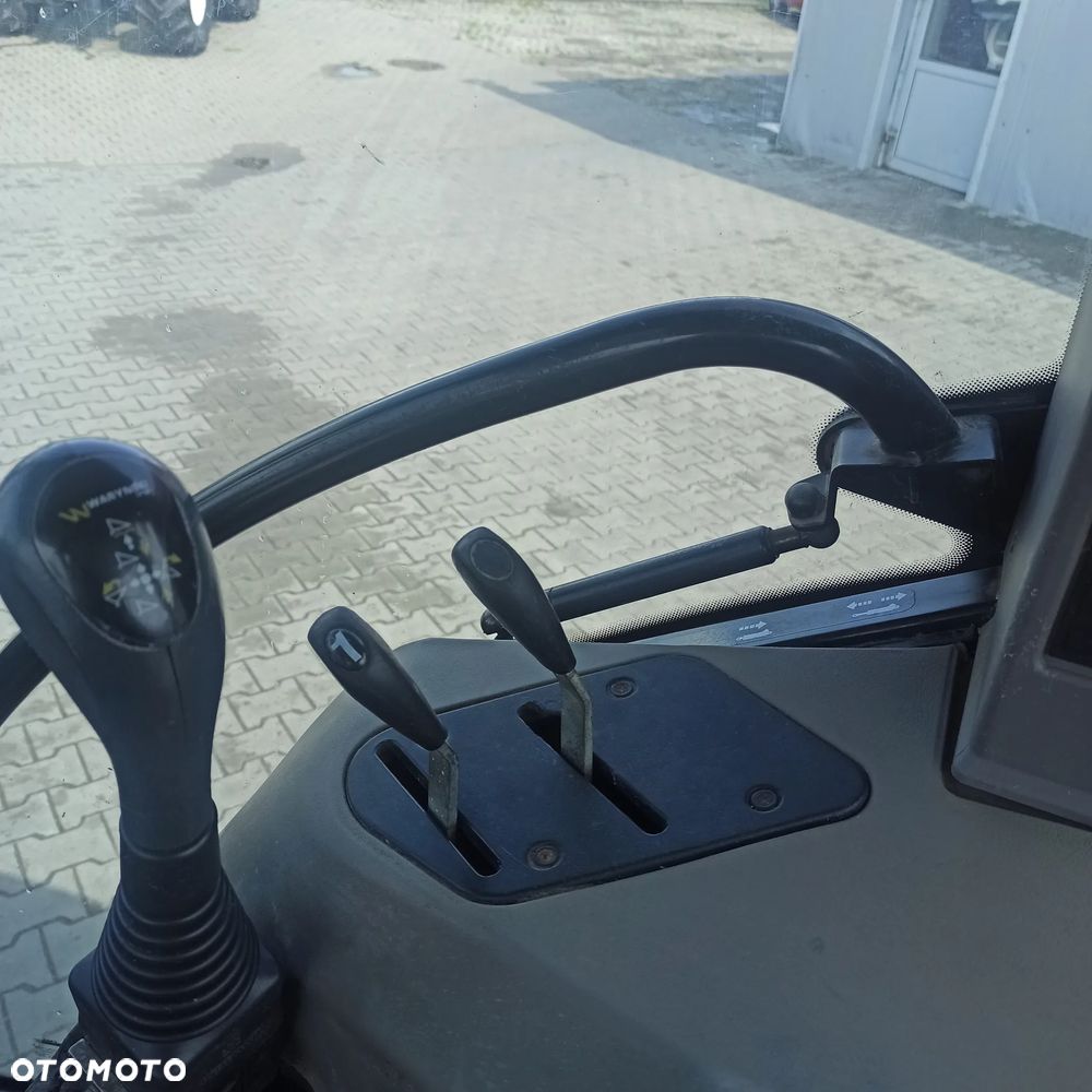 Case IH Farmal 85A - 5