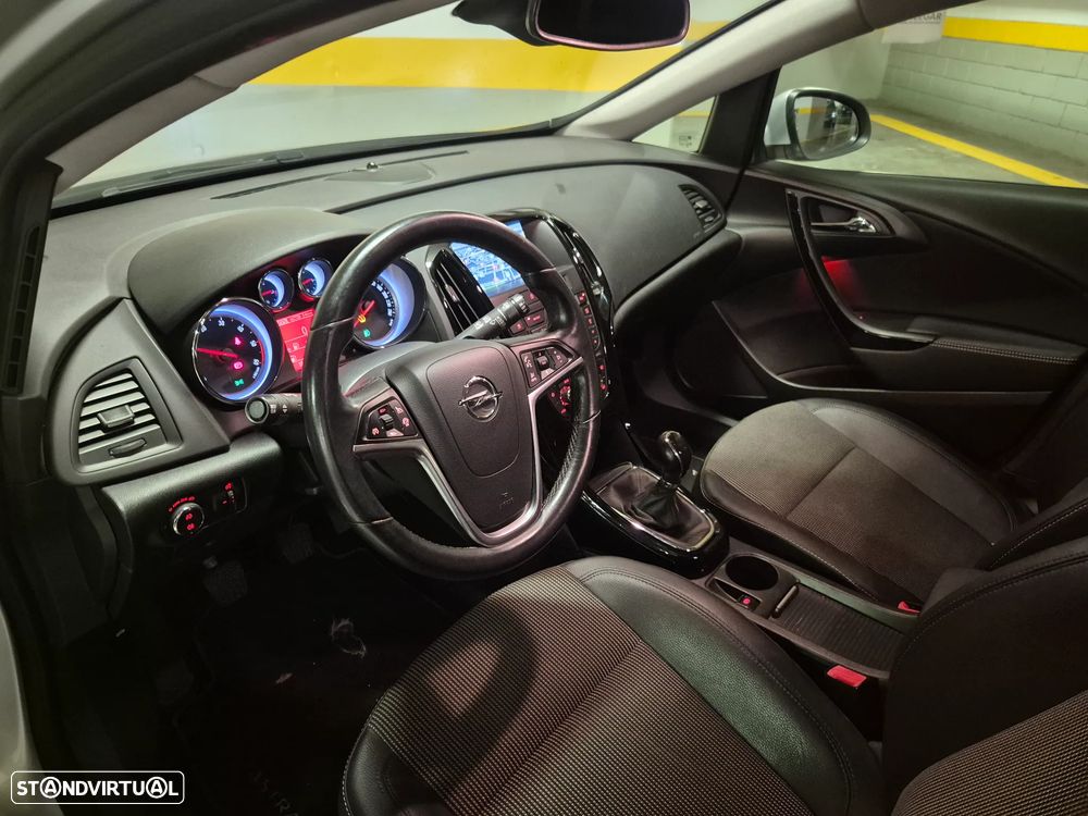 Opel Astra Sports Tourer 1.6 CDTi Cosmo S/S - 24