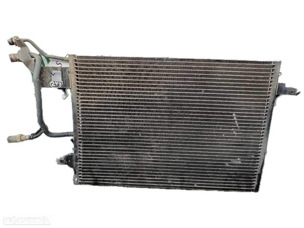Radiador Ar Condicionado / Ac Volkswagen Passat Variant (3B5) - 2