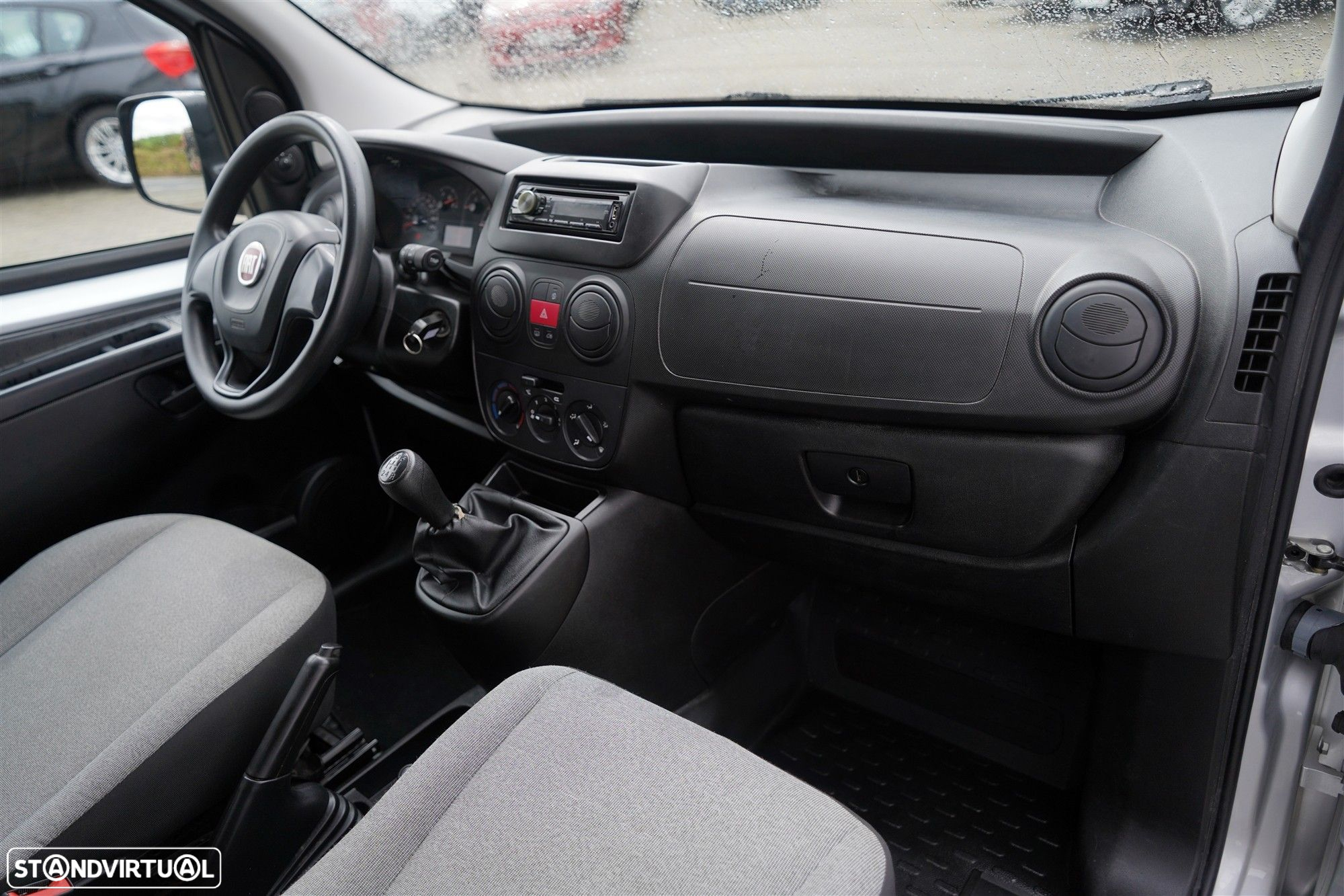 Fiat Fiorino 1.3 M-jet Adventure - 21