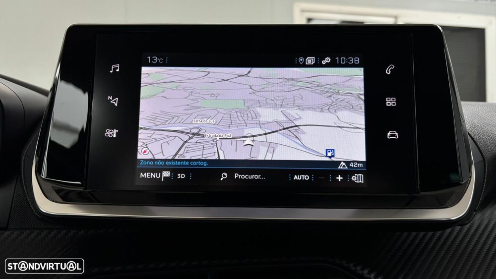 Peugeot 2008 1.5 BlueHDi Allure EAT8 - 17