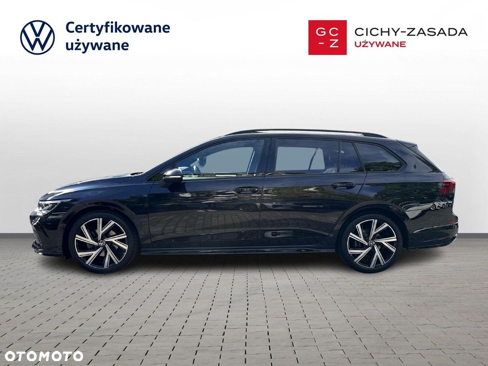 Volkswagen Golf - 8
