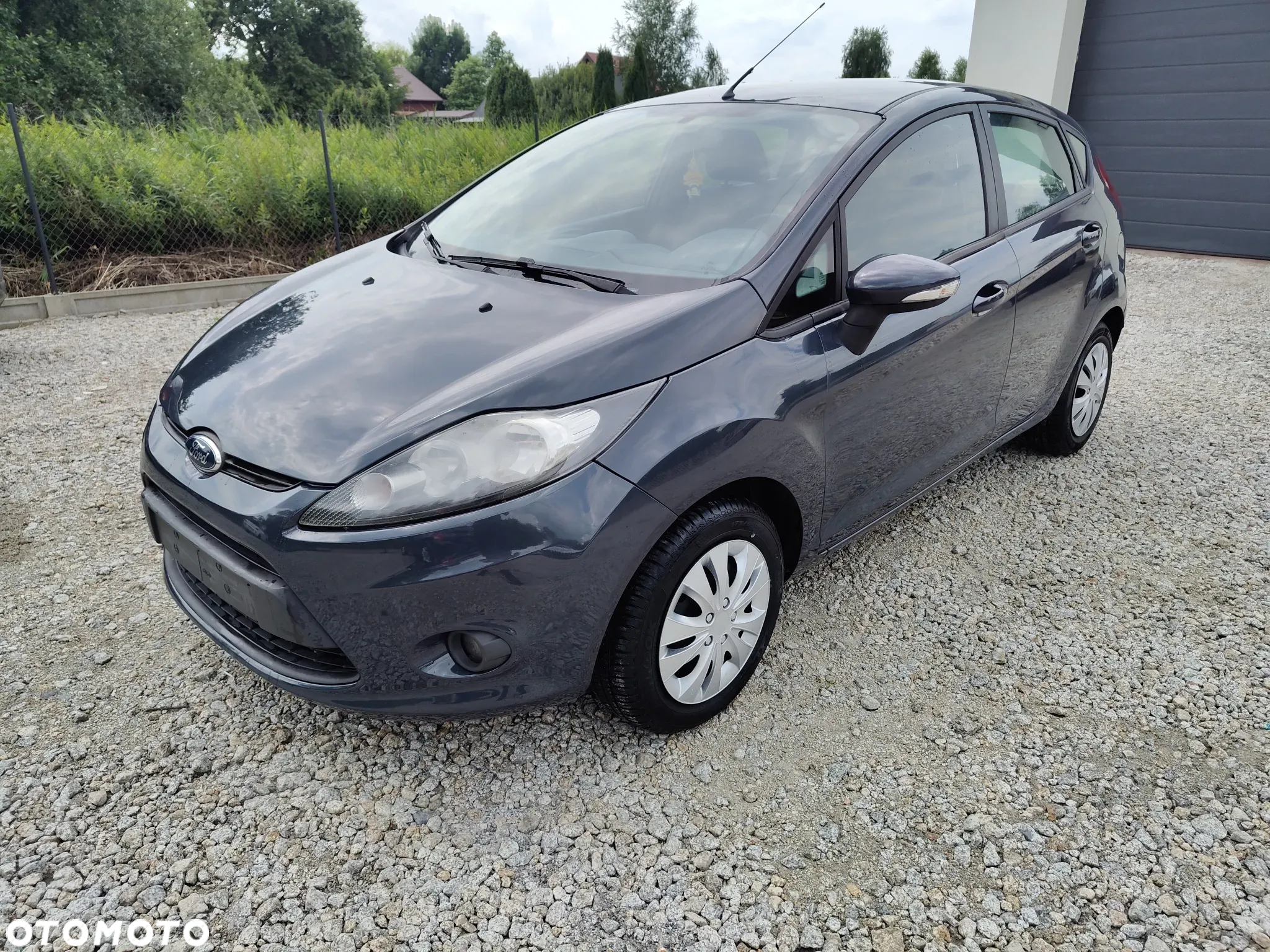 Ford Fiesta 1.25 Ambiente - 2