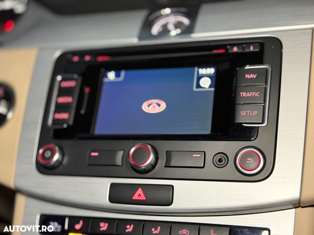 Volkswagen Passat CC 1.4 TSI DSG BMT - 25