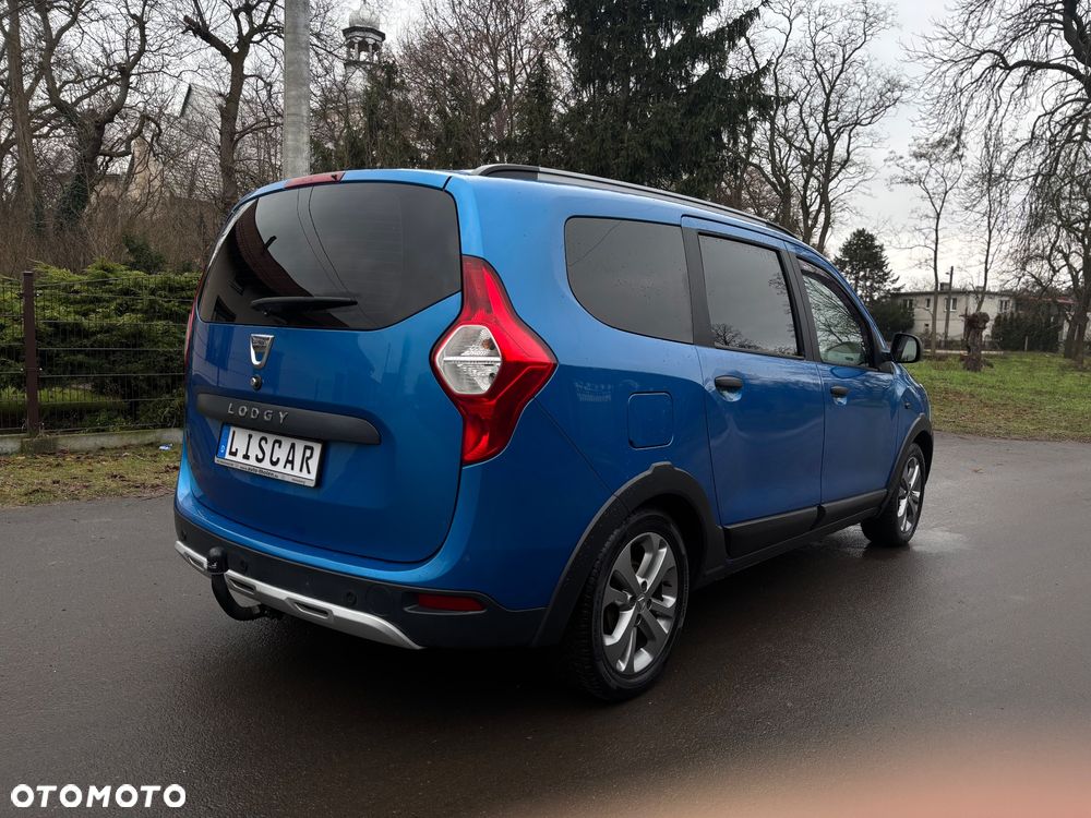 Dacia Lodgy TCe 115 Stepway - 4