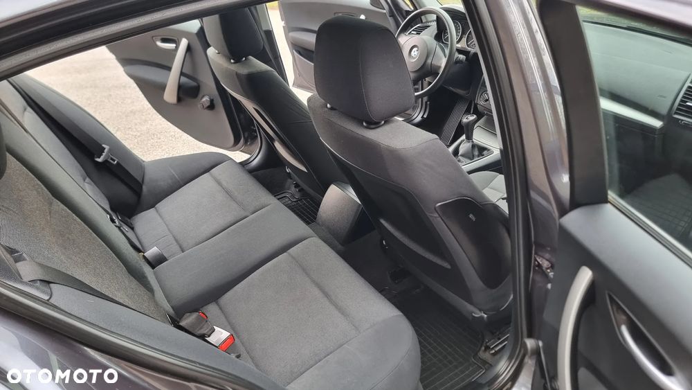 BMW Seria 1 118d - 19